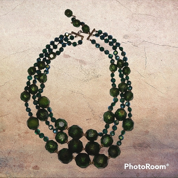 Vintage Mid-Century Beaded Necklace - Picture 2 of 6